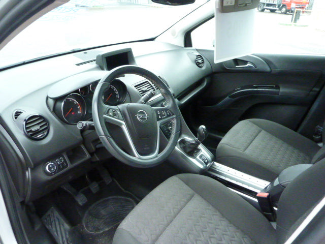 Opel Meriva in Silver