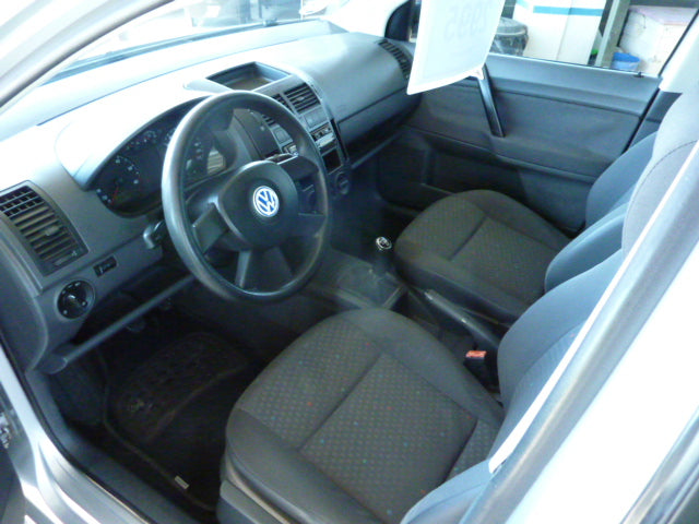 Economical to Buy & Run 2002 Volkswagen Polo 1.2 5 Door, Very Low KMs.