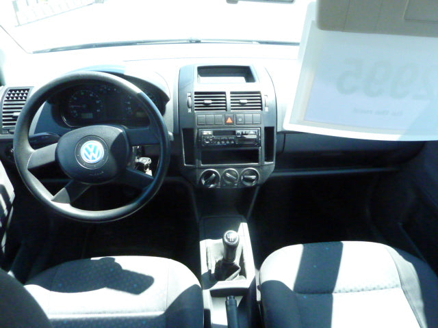 Economical to Buy & Run 2002 Volkswagen Polo 1.2 5 Door, Very Low KMs.