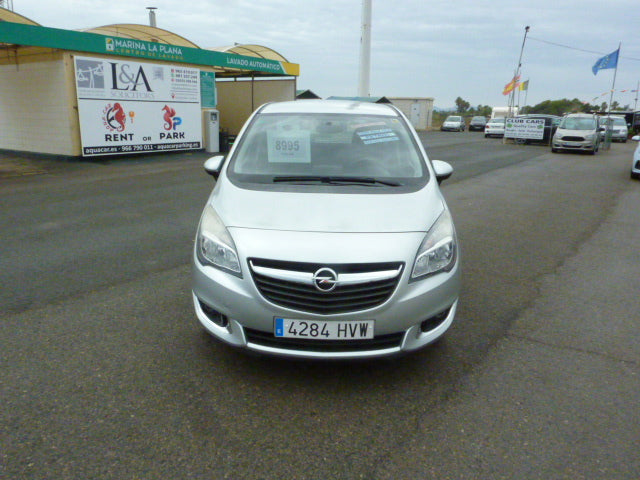 Opel Meriva in Silver