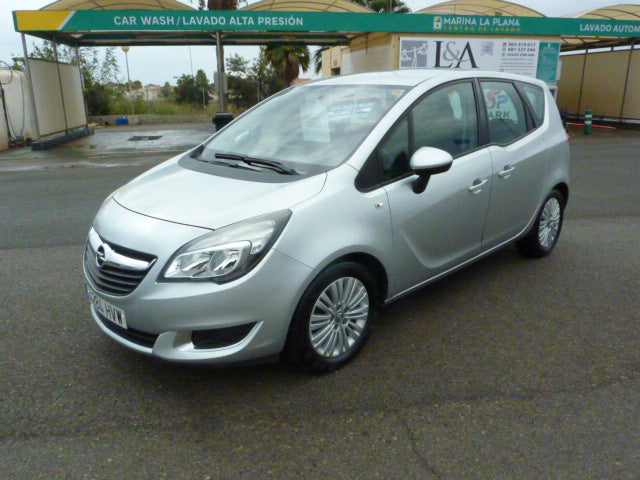 Opel Meriva in Silver