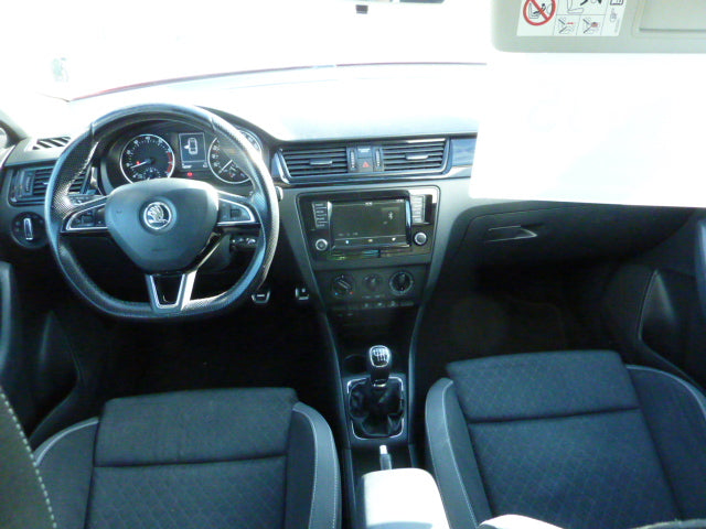 Skoda Rapid Spaceback in Red