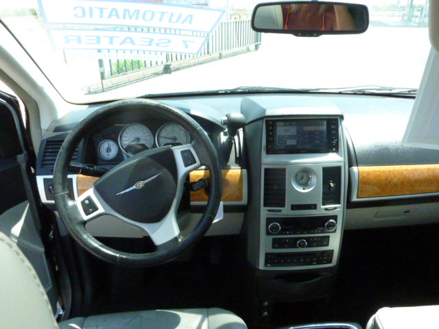 Chrysler Voyager